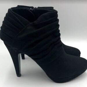 COACH AND FOUR Women's Black Ankle Boots Size 6.5